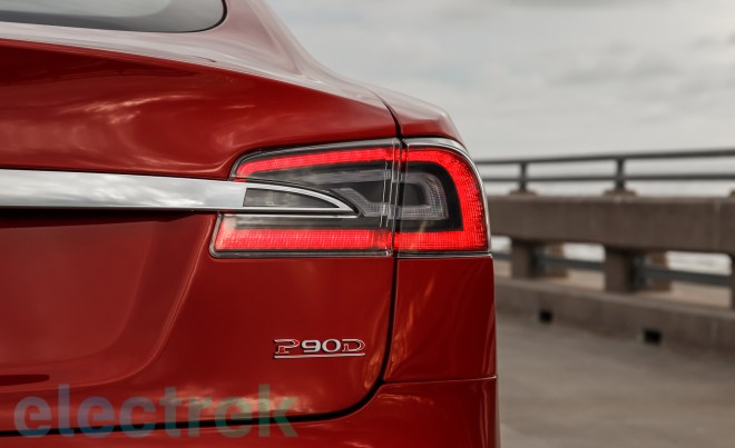 2015 Tesla Model S P85D Stoplamps and Logo