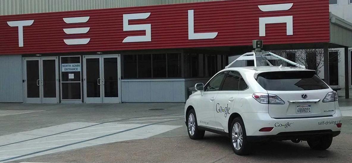 tesla-google-driverless-car-1