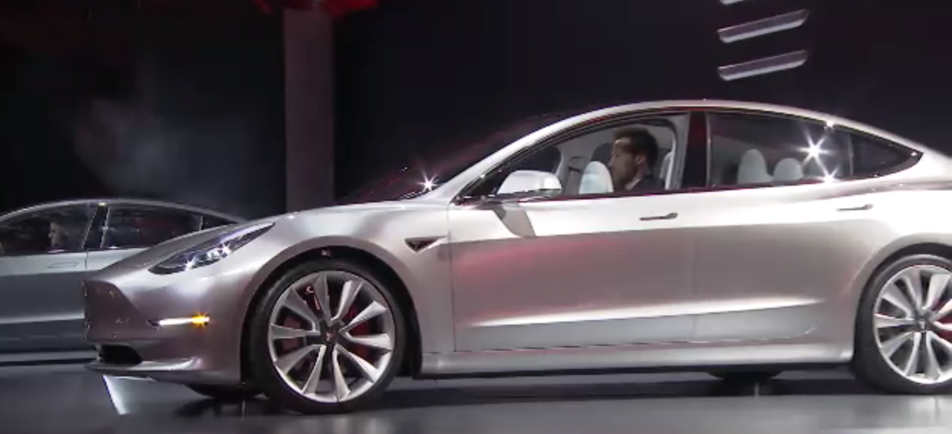 Tesla Model 3 Unveil 🔊 2016-03-31 22-55-29