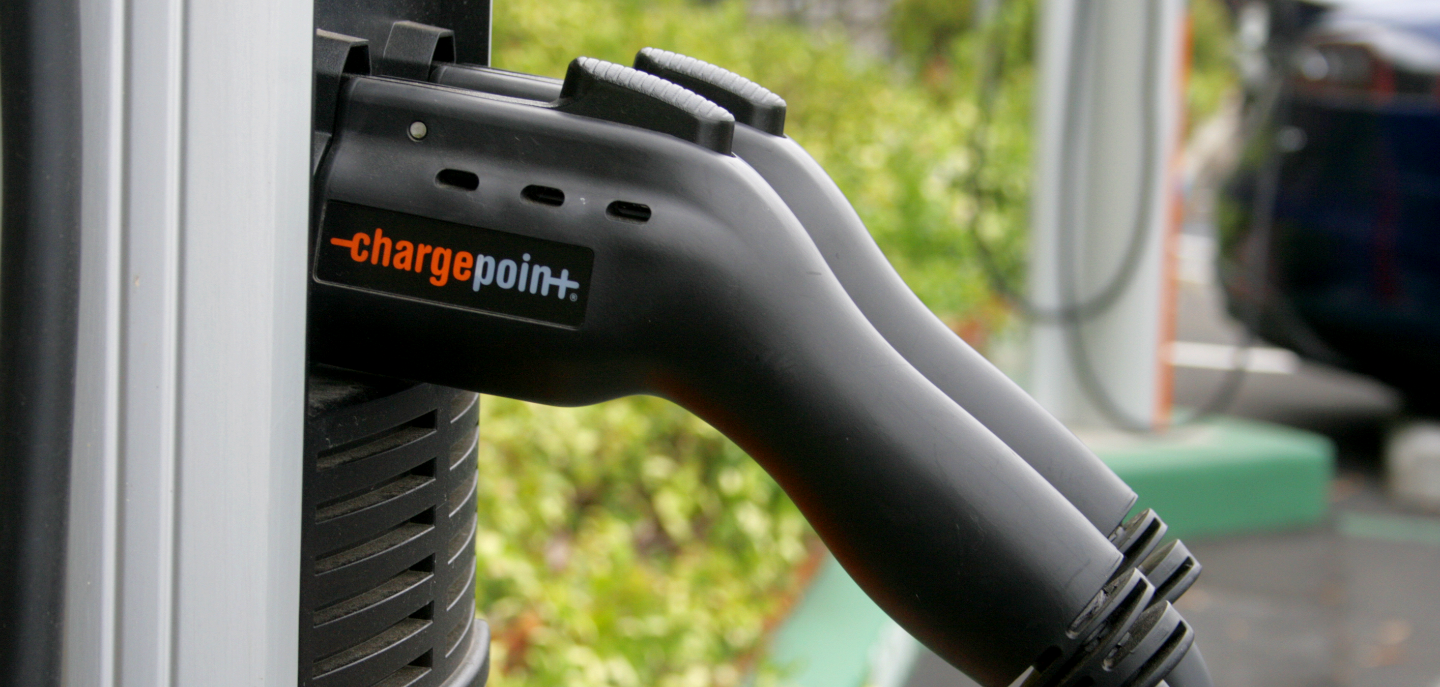 chargepoint-plugs