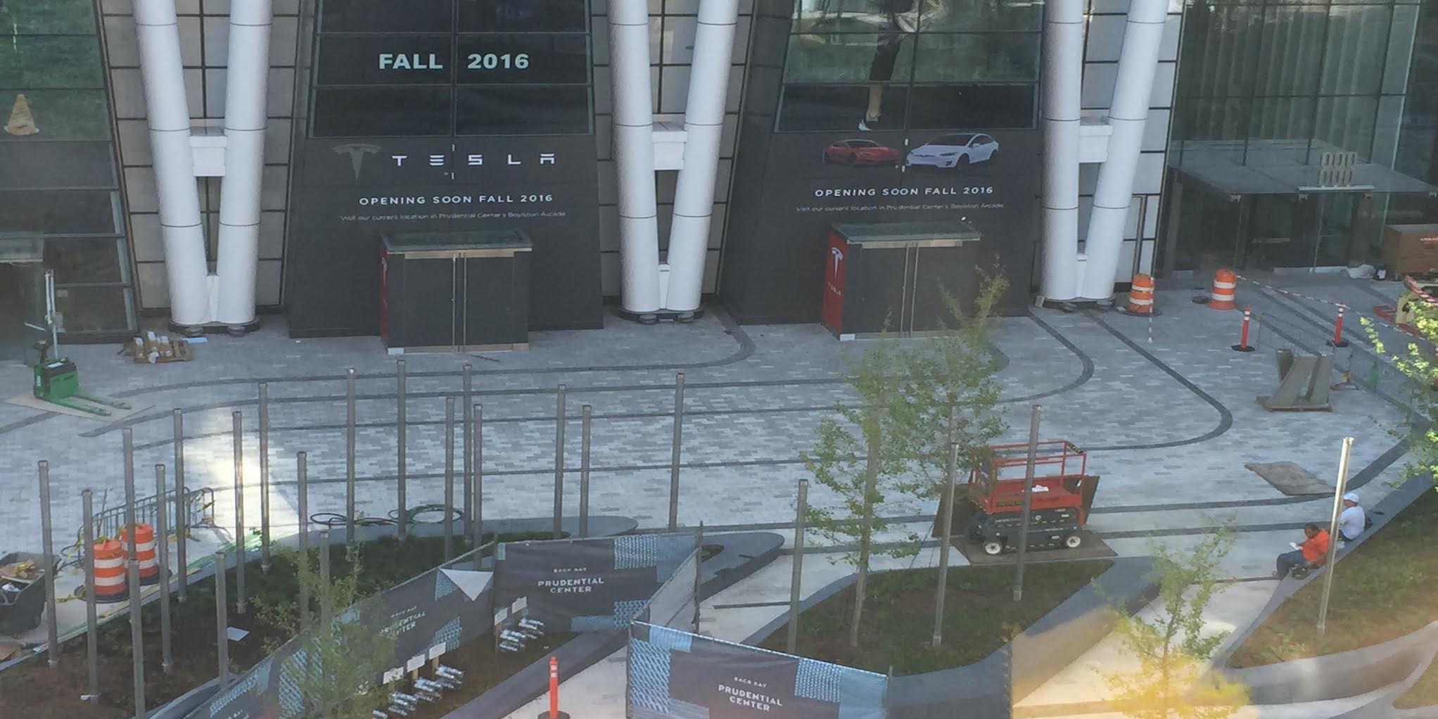 New-Tesla-Store-Boston