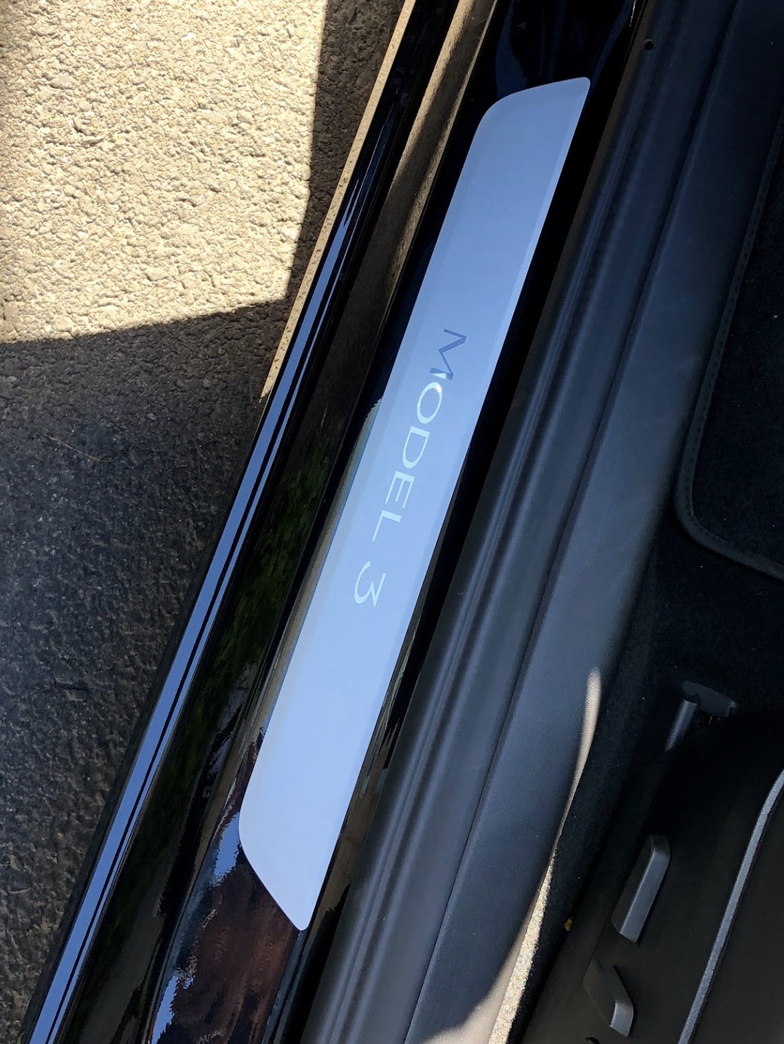 Tesla accessories model 3 doorsill protector