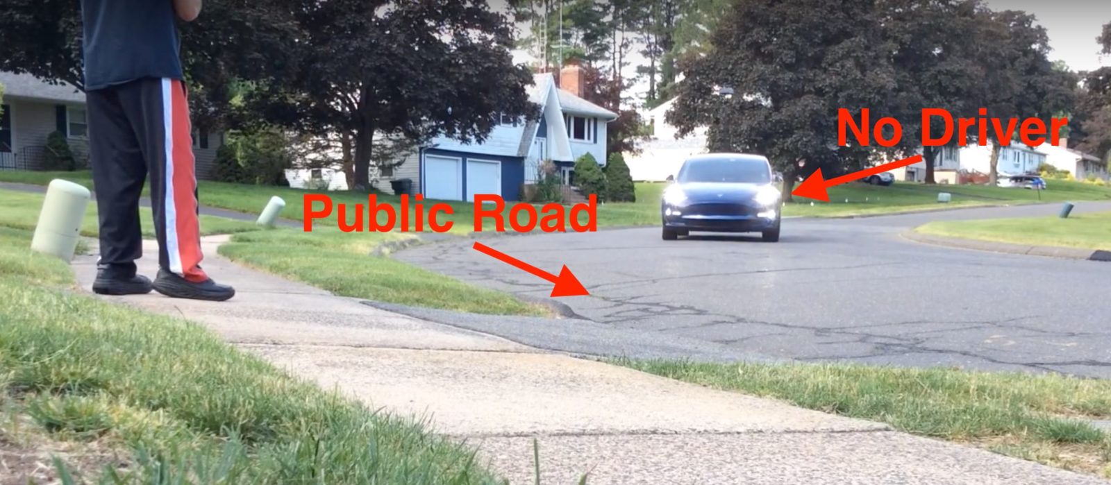 Tesla summon public road