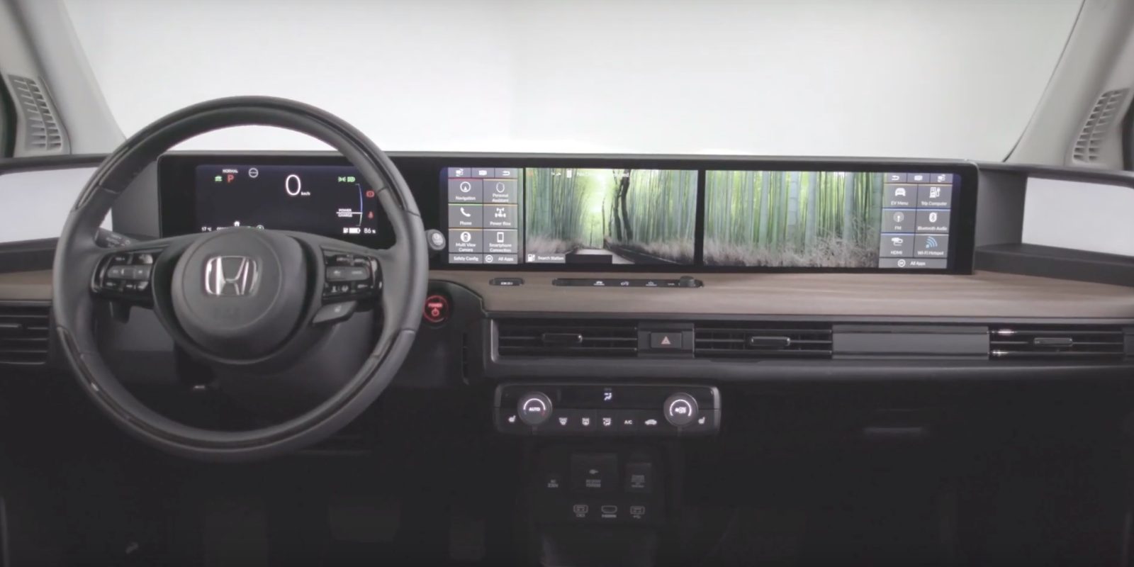 Honda e dual touchscreen