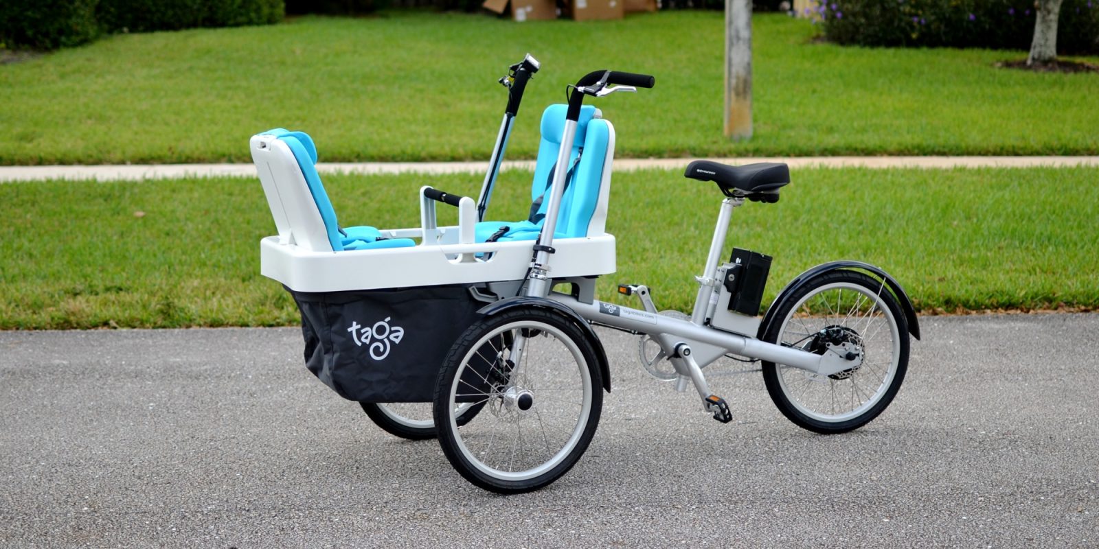 taga family electric cargo bike