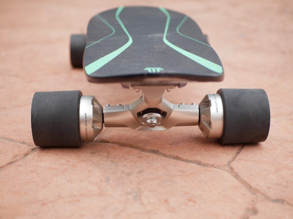 spectra X electric skateboard walnutt