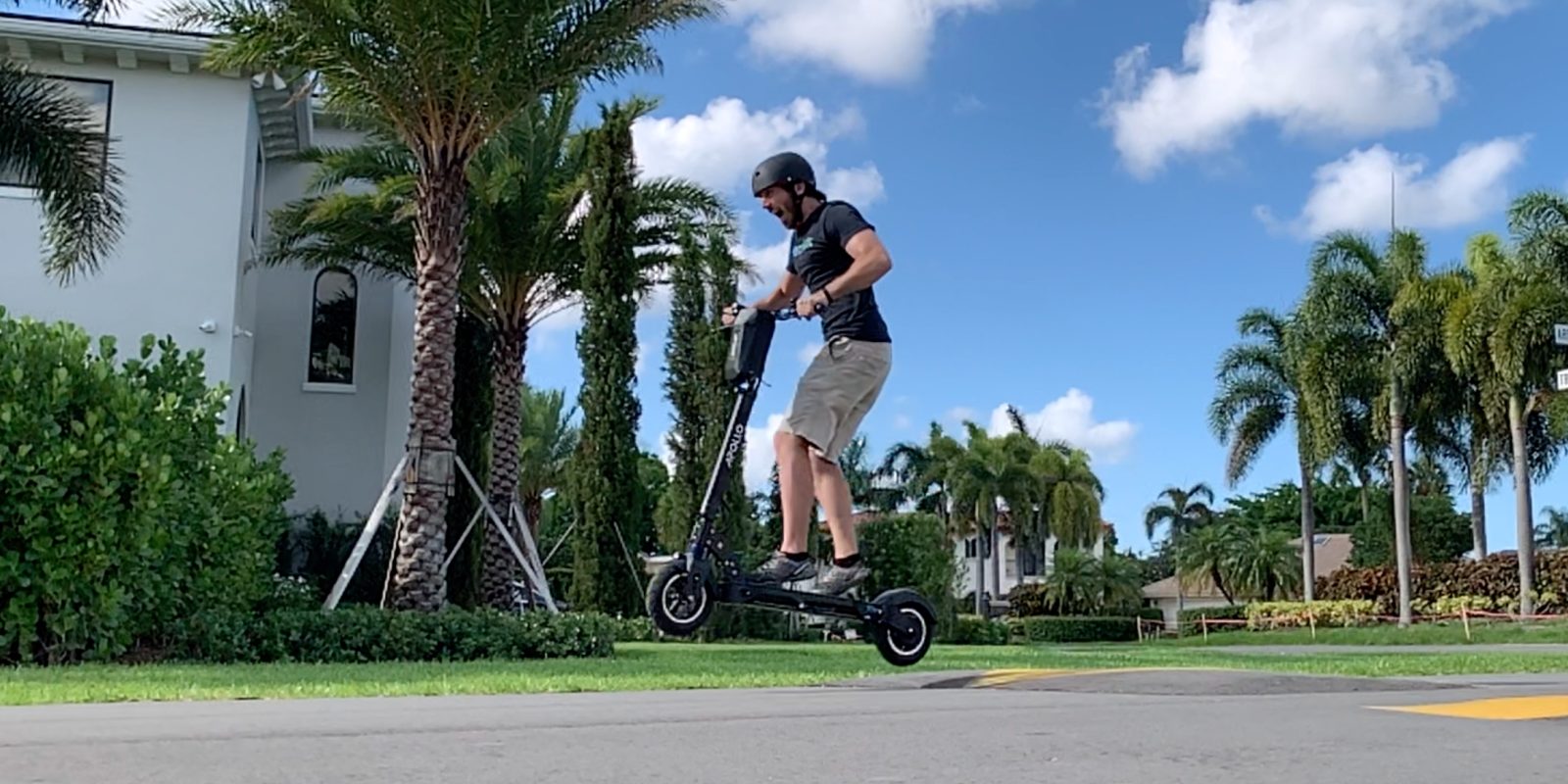 apollo explore electric scooter jumping