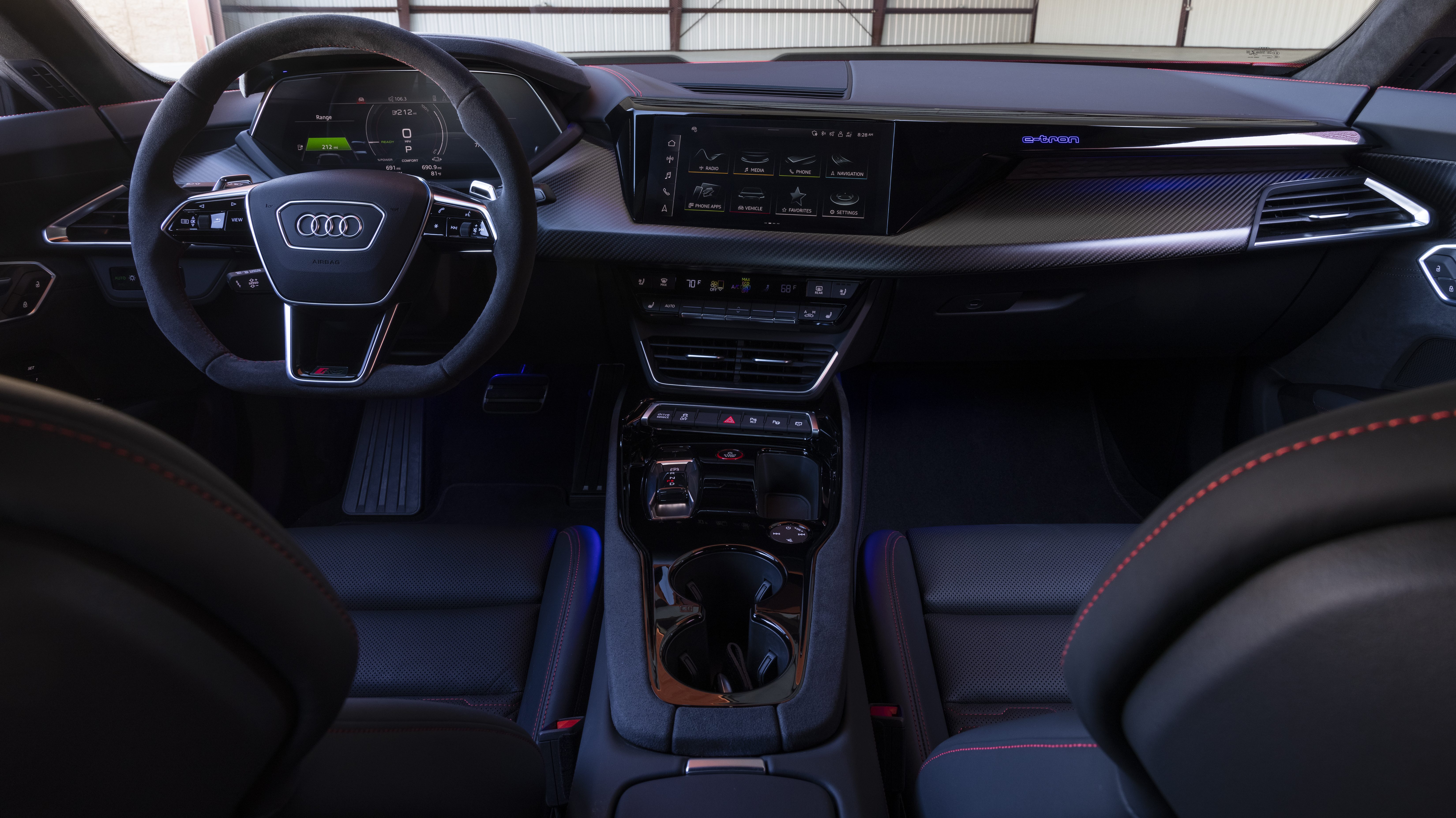 Audi RS e-tron GT dashboard