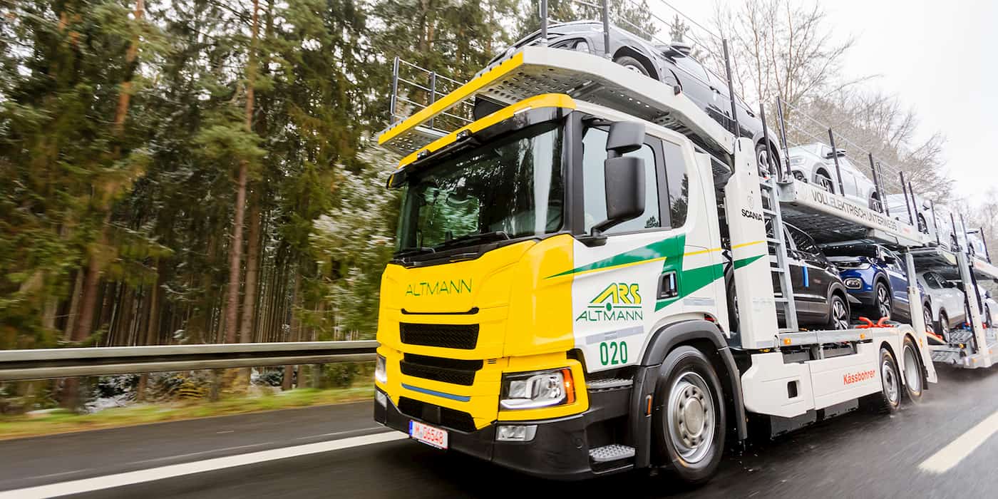 Scania-electric-vehicle-hauler