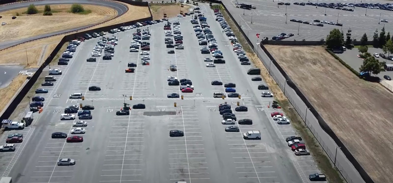 Tesla Fremont emplty parking lot