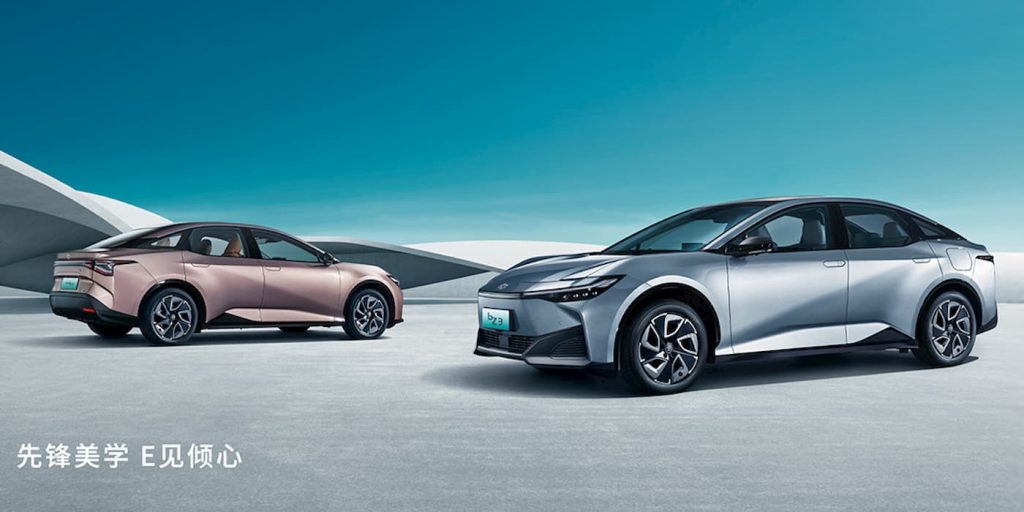 Toyota-recalling-electric-sedan