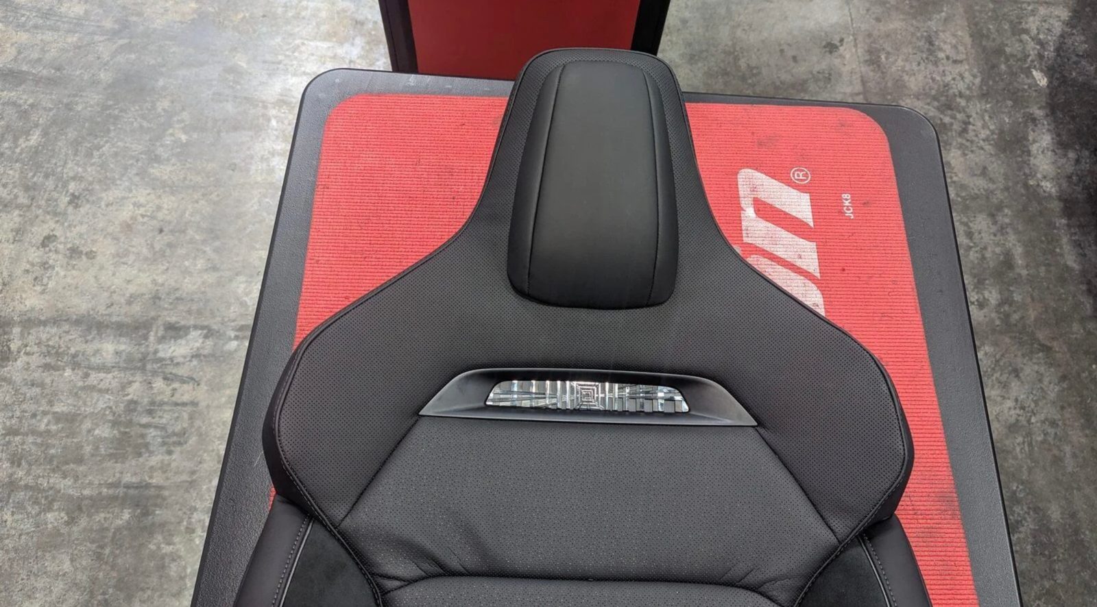 Tesla Model S Sports seats