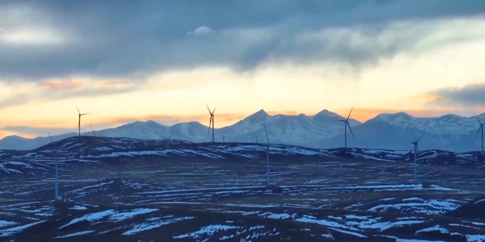 ultra-high-altitude wind farm