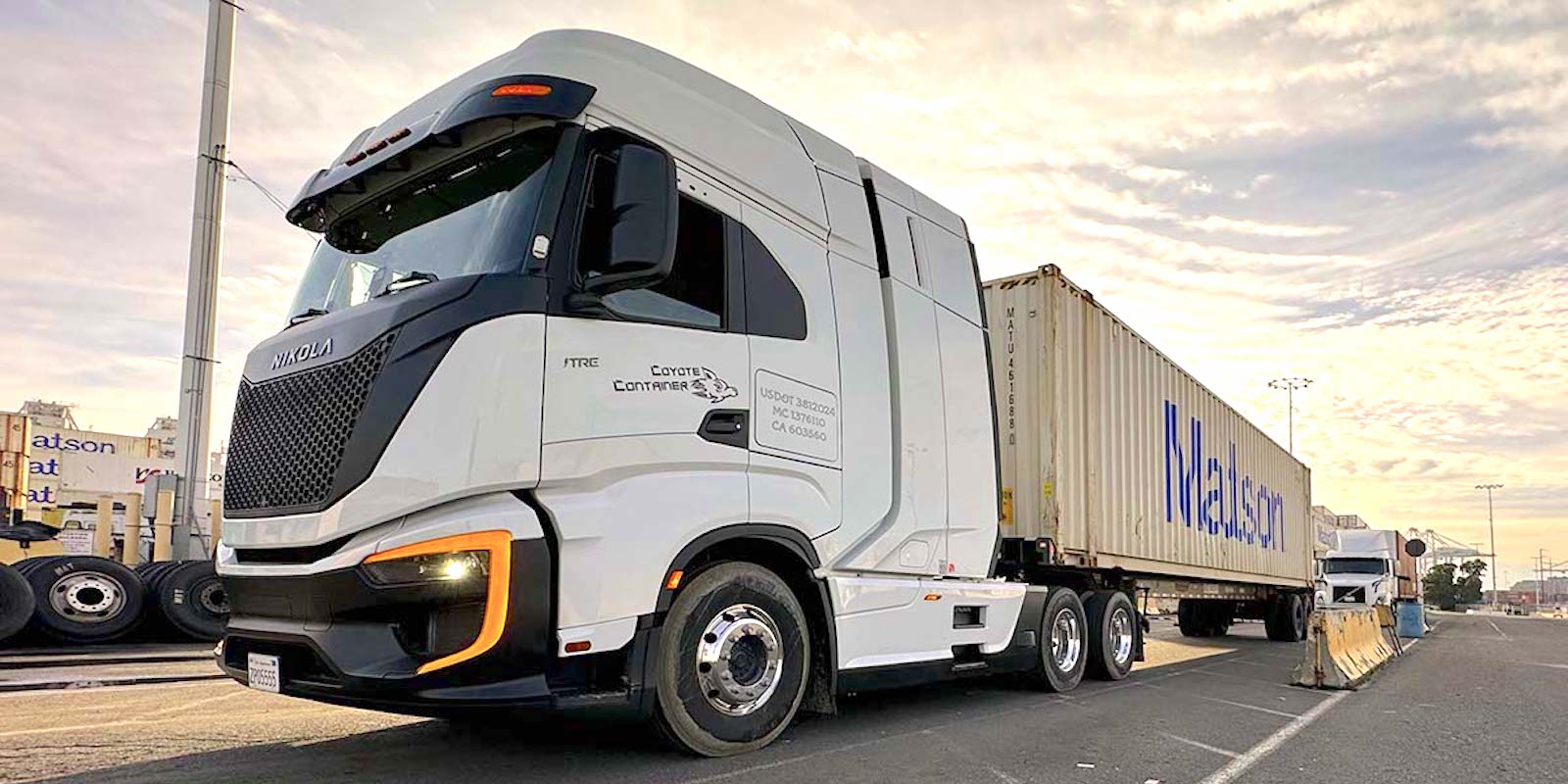 Coyote Container completes historic trip in fuel cell truck